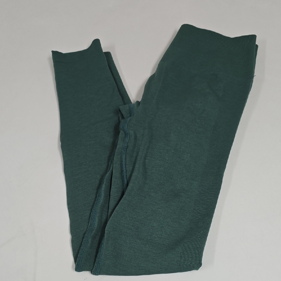 Alphalete Pants - Alphalete Forest Green Amplify leggings